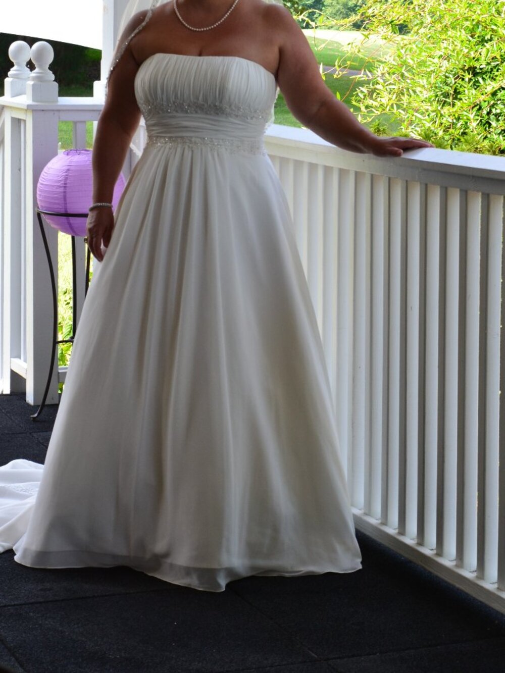 David's Bridal 16W Strapless Ivory Chiffon Wedding Dress, veil, slip & bolo jack